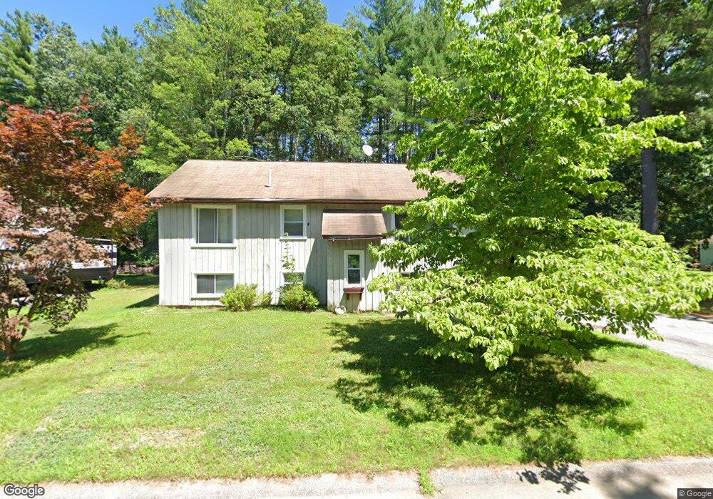 7 Friartuck Ct, MerriMacK, NH 03054 - photo 1