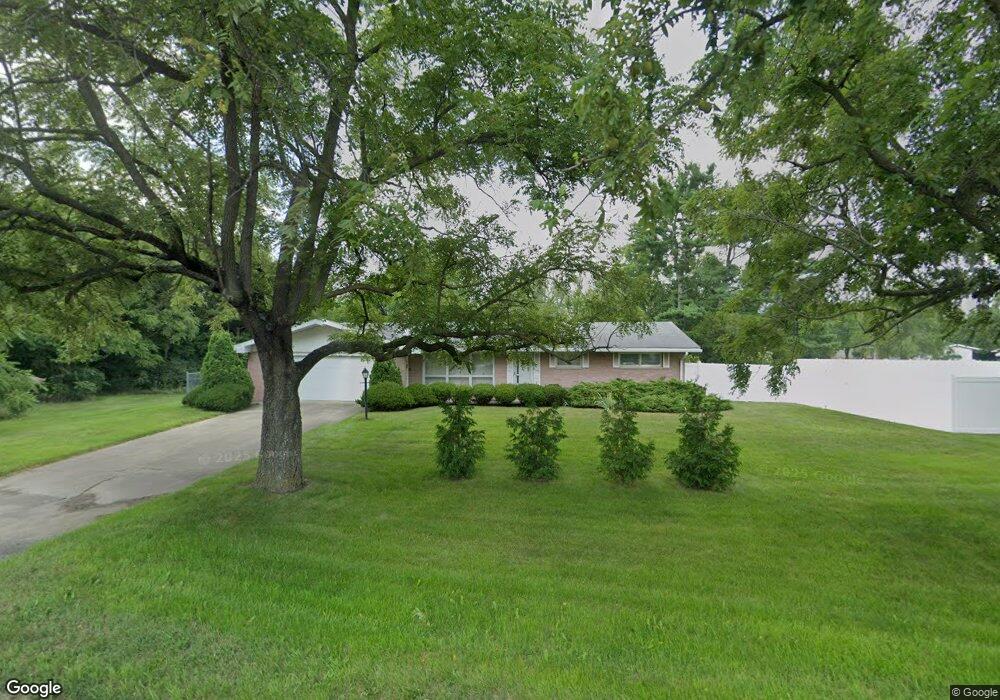 326 W Mishawaka Rd, Elkhart, IN 46517 - photo 1