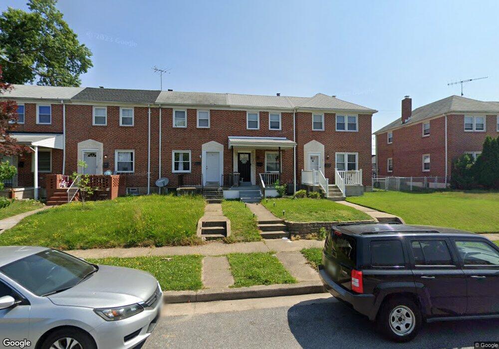 33 S Hawthorne Rd, Middle River, MD 21220 - photo 1