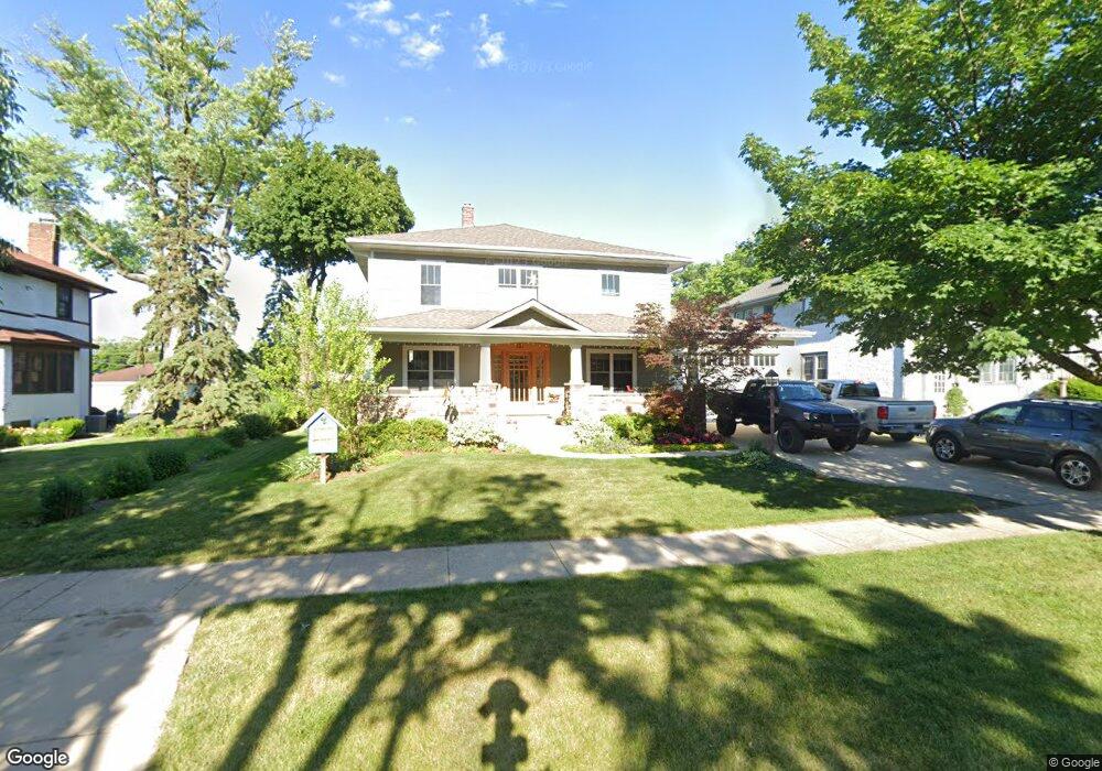 321 N Addison Ave, Elmhurst, IL 60126 - photo 1