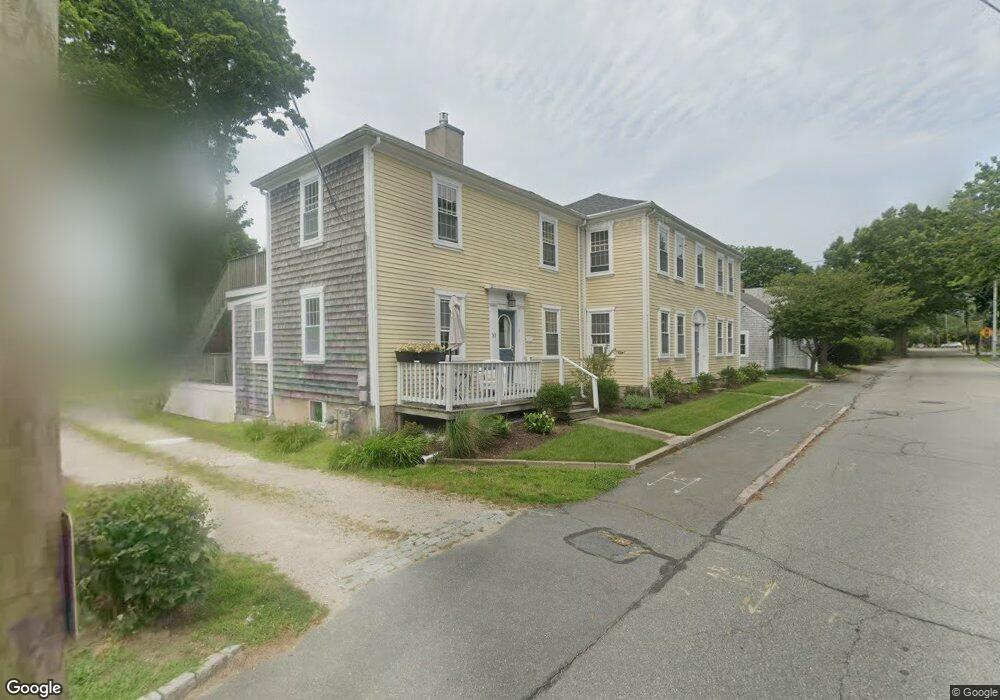 33 Main St, Mattapoisett, MA 02739 - photo 1