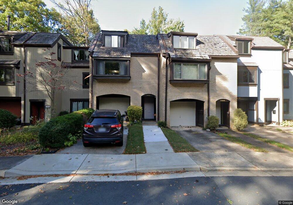 1644 Bentana Way, Reston, VA 20190 - photo 1