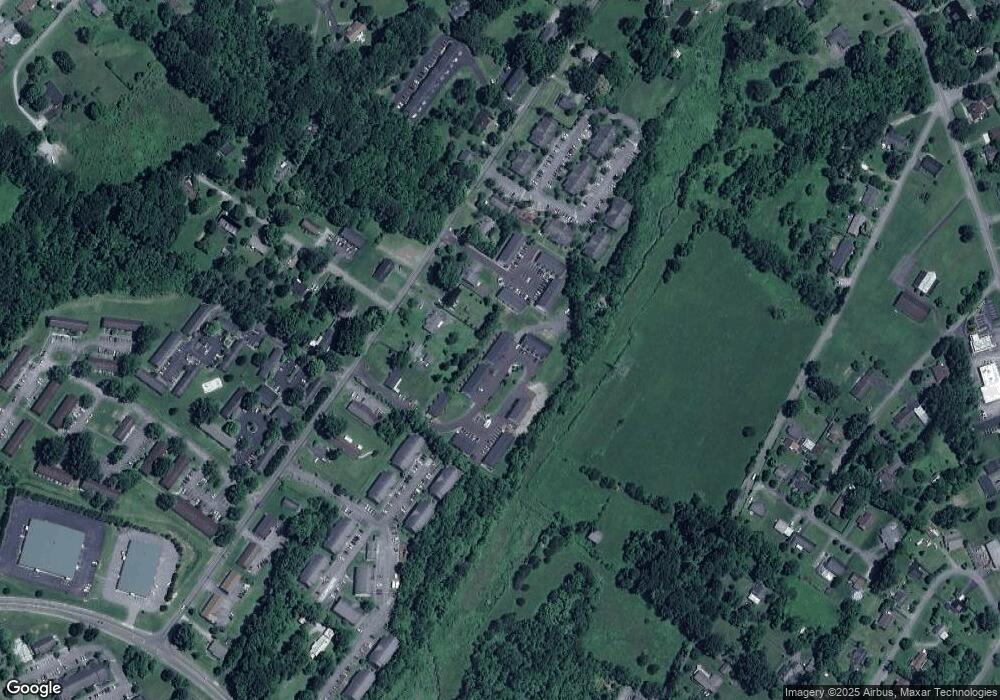 606 Swadley Rd, Johnson City, TN 37601 - photo 1