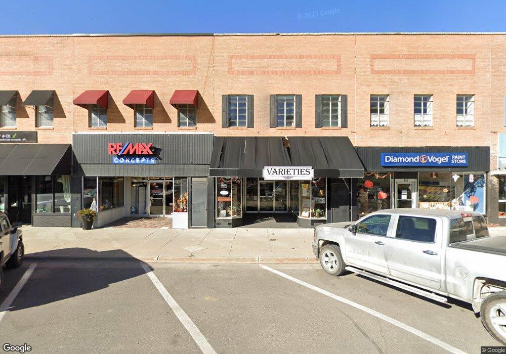 118 N 2nd Ave W, Newton, IA 50208 - photo 1