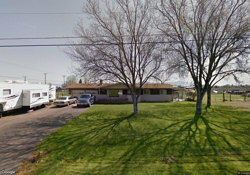 2943 Phillips Way, Central Point, OR 97502 - photo 1