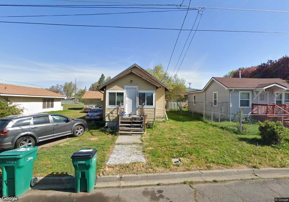 1941 Vine Ave, Klamath Falls, OR 97601 - photo 1