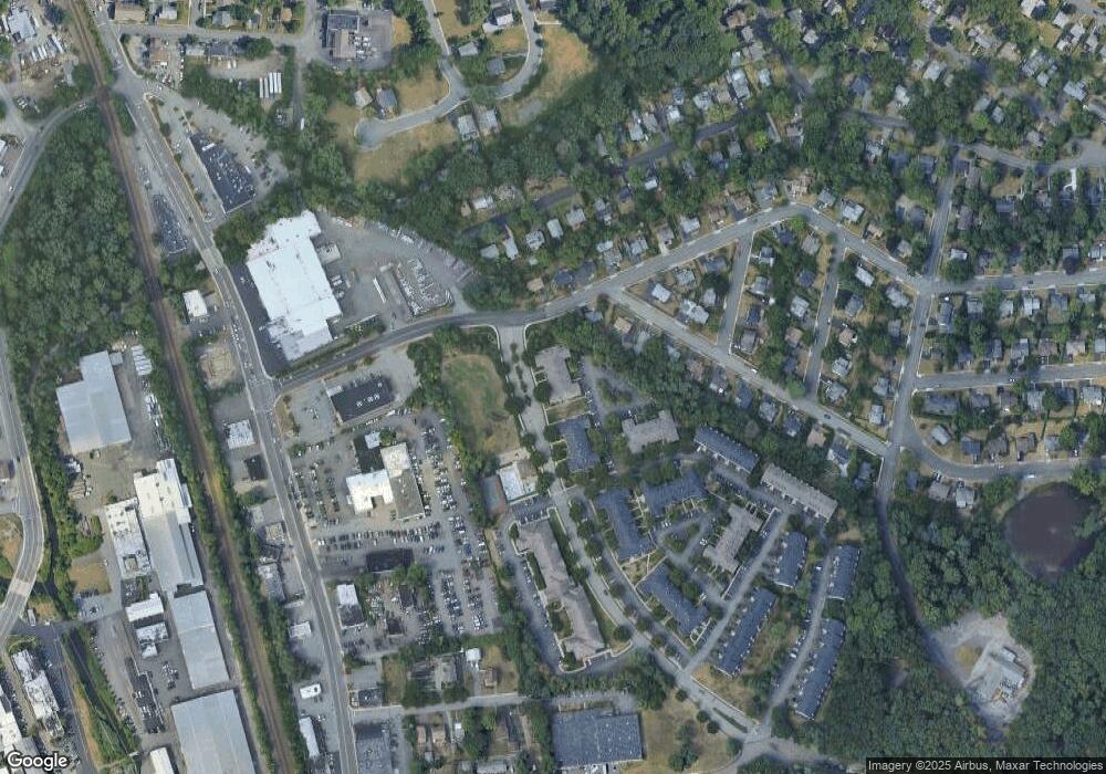 1023 Cumberland Ct, Mahwah, NJ 07430 - photo 1