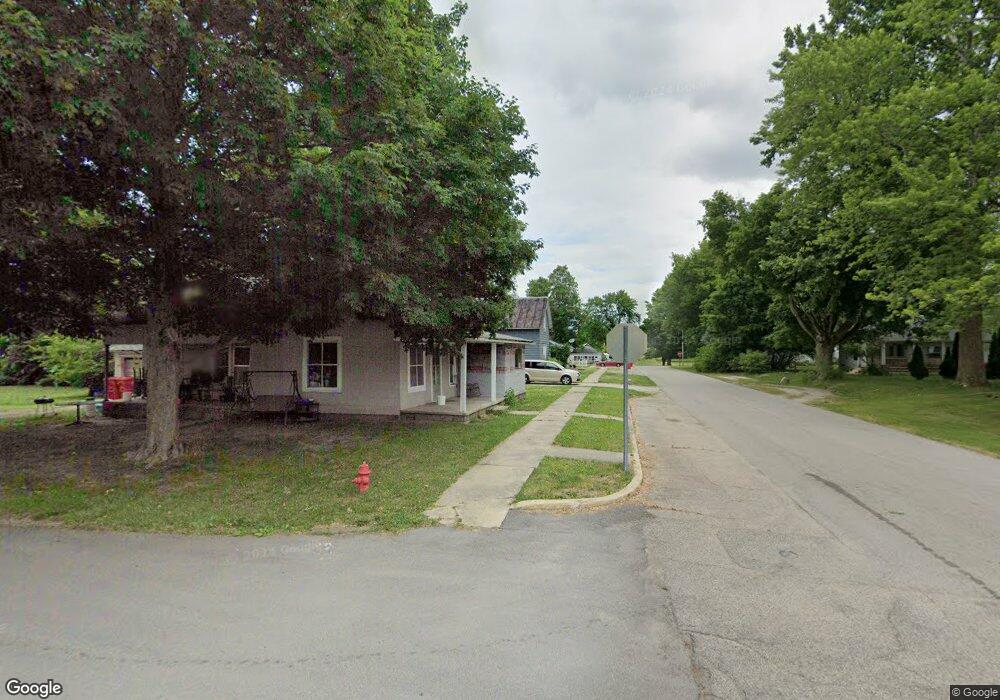 305 N Morgan St, Mentone, IN 46539 - photo 1