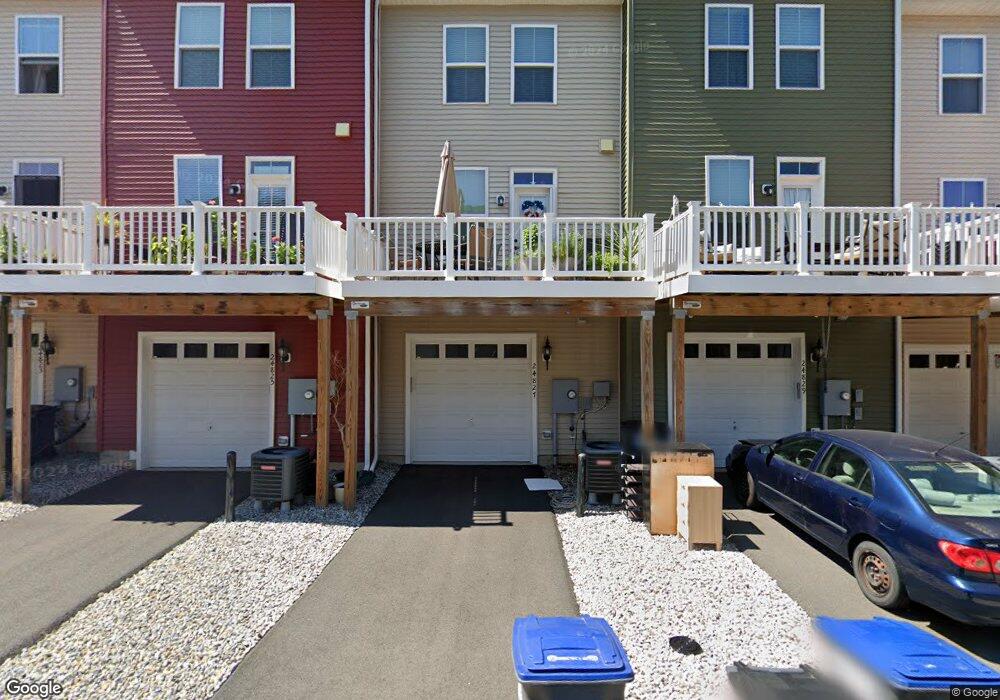 24827 Coats Square, Aldie, VA 20105 - photo 1