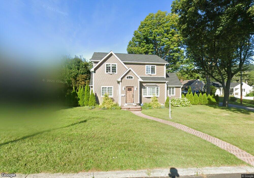 307 Memorial Dr, Hawthorne, NY 10532 - photo 1