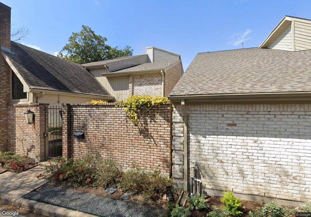 9667 Longmont Dr, Houston, TX 77063 - photo 1