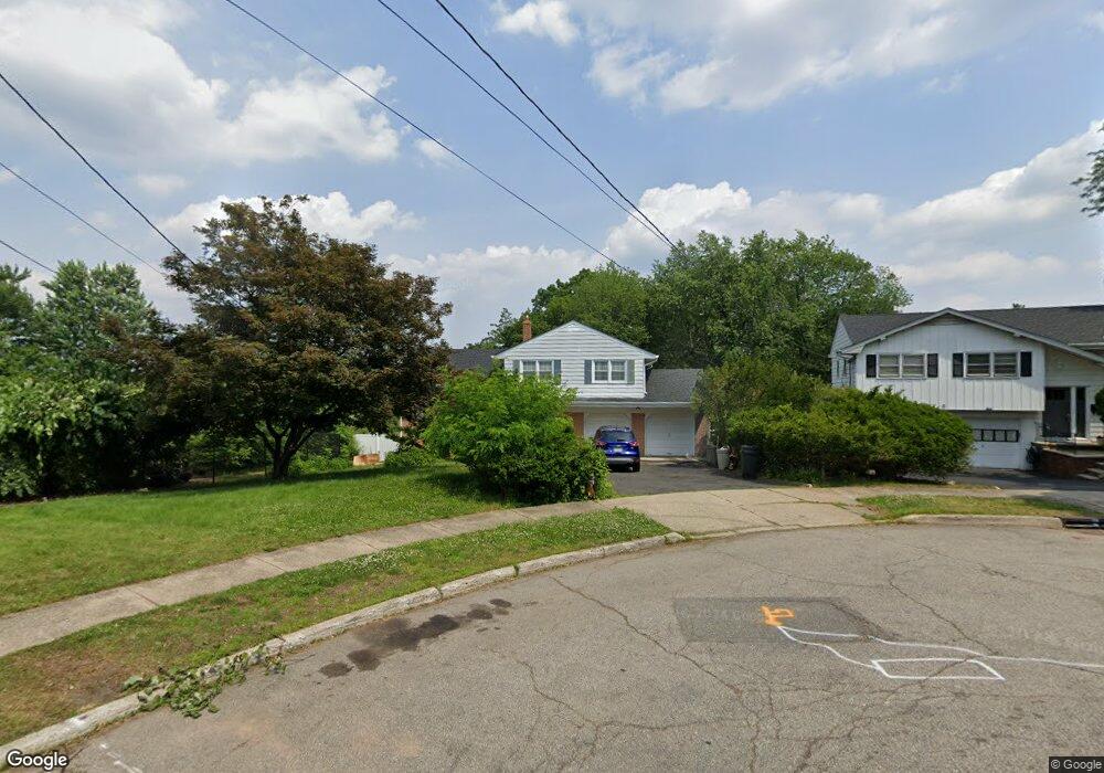 8 Cherry Mews, River Edge, NJ 07661 - photo 1