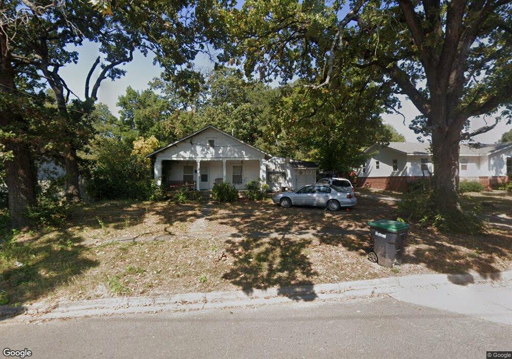 709 Goingsnake St, Tahlequah, OK 74464 - photo 1