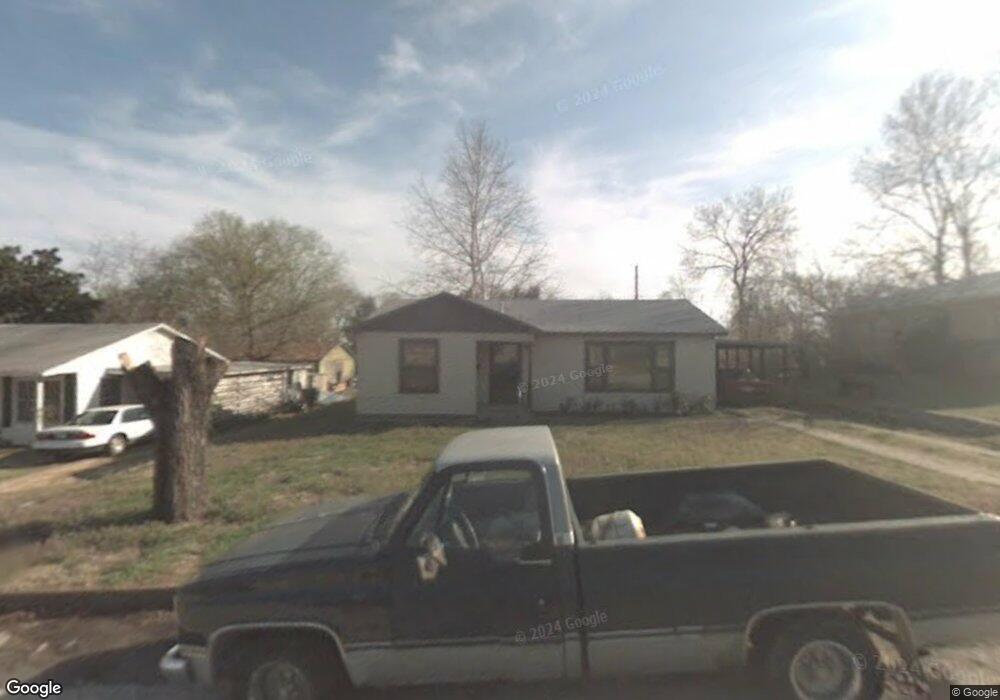 208 E Acheson St, Denison, TX 75021 - photo 1