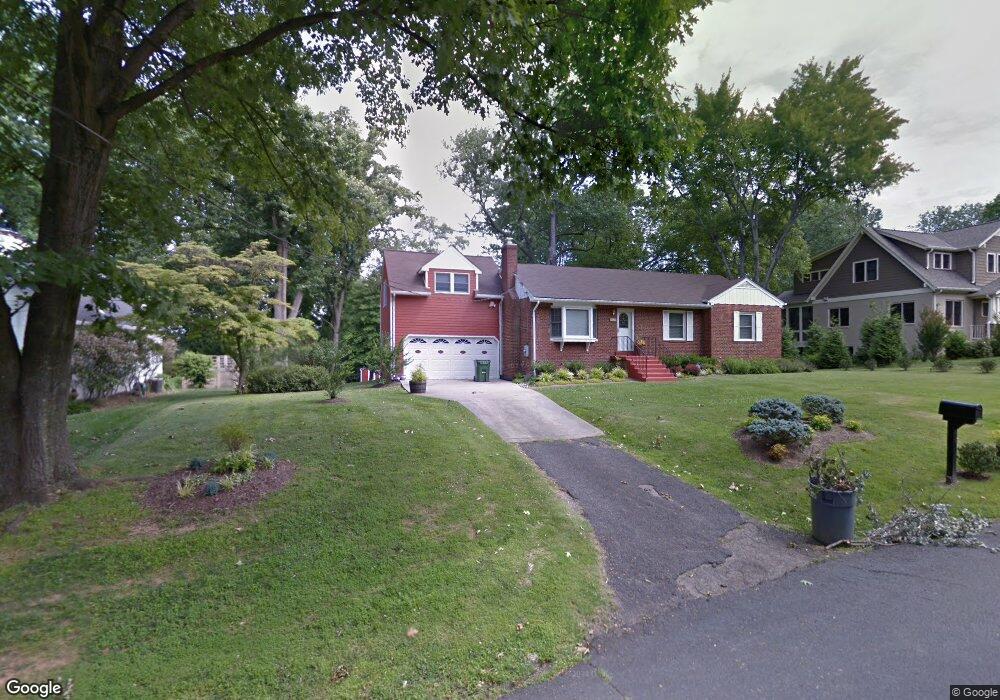 6628 Kirby Ct, Falls Church, VA 22043 - photo 1