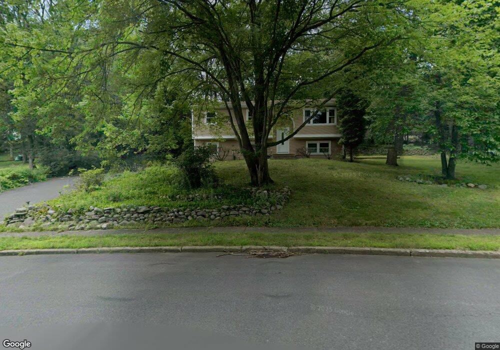 7 Chaparral Rd, Nanuet, NY 10954 - photo 1