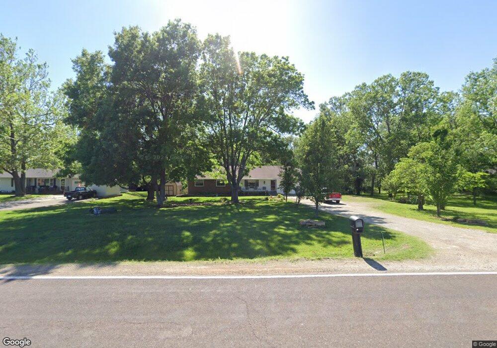 5939 SW Auburn Rd, Topeka, KS 66610 - photo 1