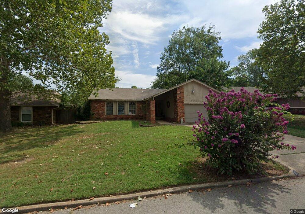 4113 S Cedar Place, Broken Arrow, OK 74011 - photo 1