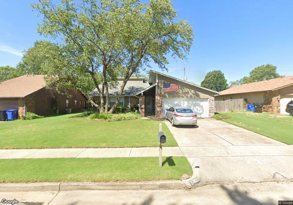 2400 S Fir Ave, Broken Arrow, OK 74012 - photo 1