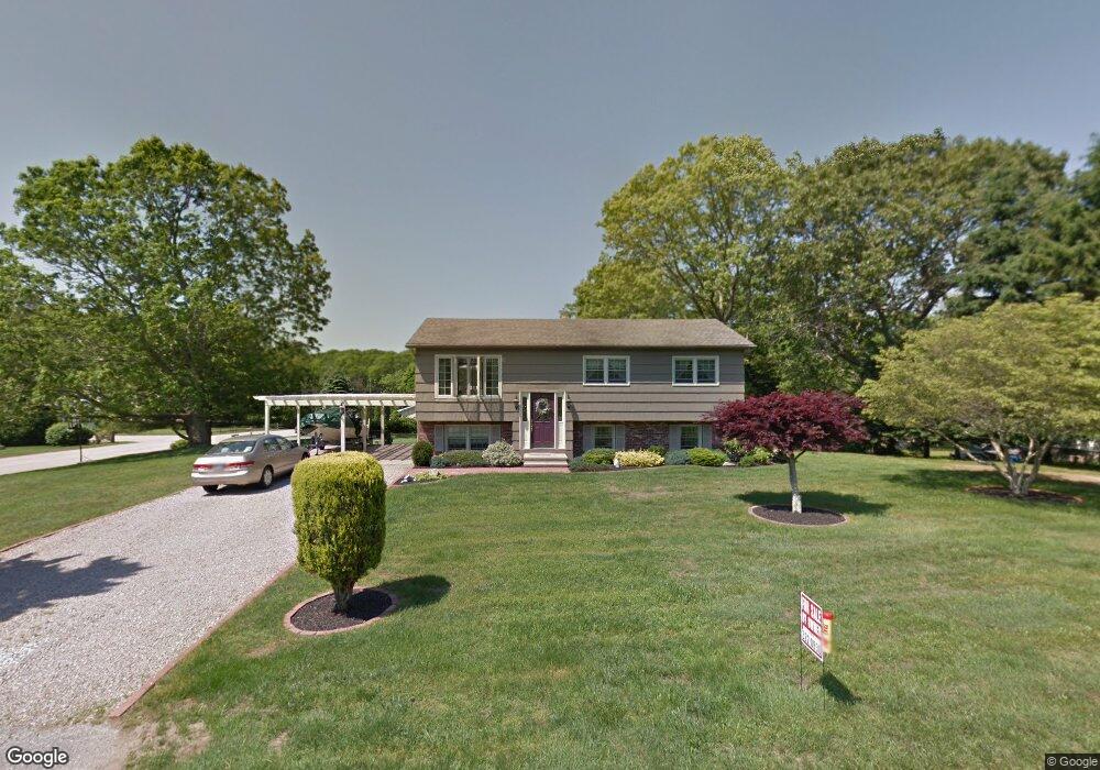 30 Quannacut Rd, Westerly, RI 02891 - photo 1