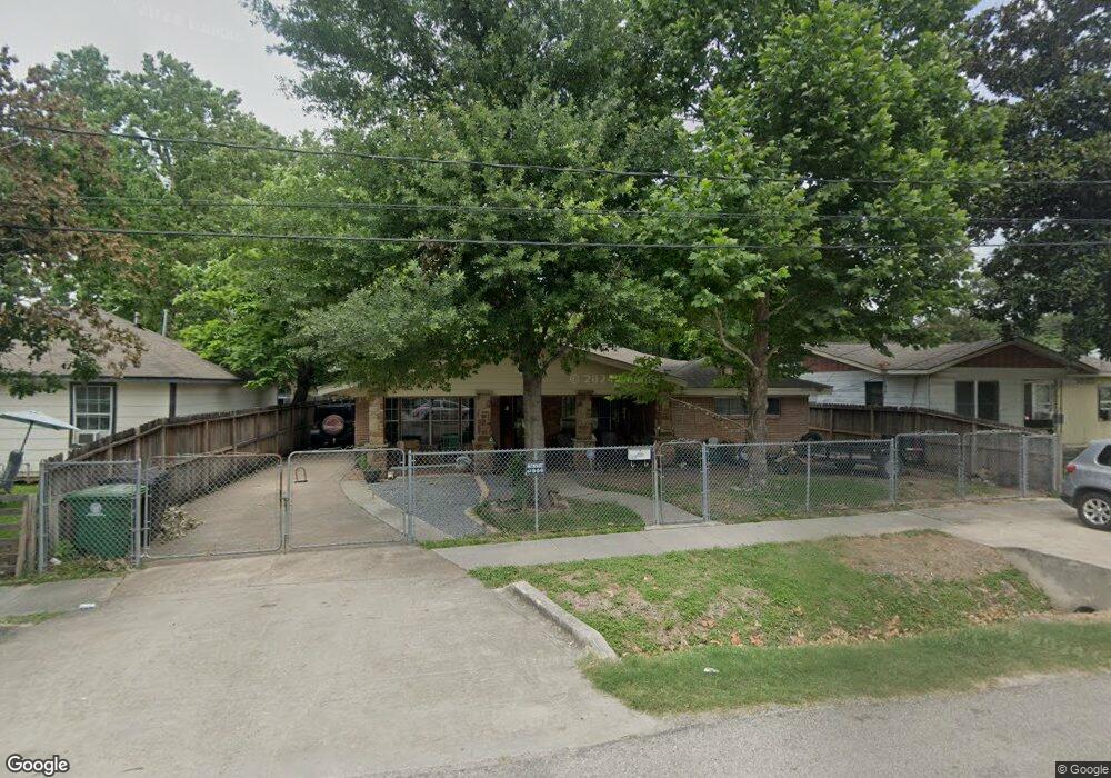 509 Neyland St, Houston, TX 77022 - photo 1