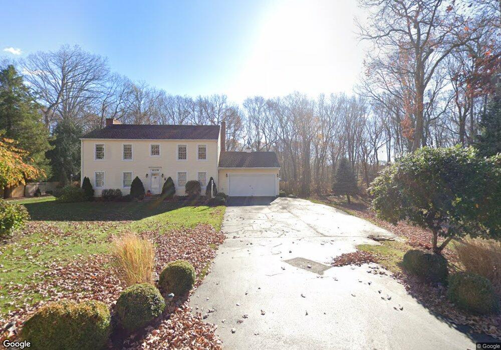 5-2 Oakridge Dr, Old Lyme, CT 06371 - photo 1