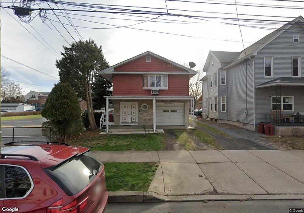 377 N Maple Ave, Kingston, PA 18704 - photo 1