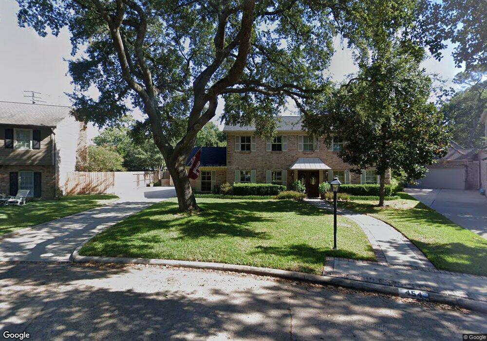 454 Southchester Ln, Houston, TX 77079 - photo 1