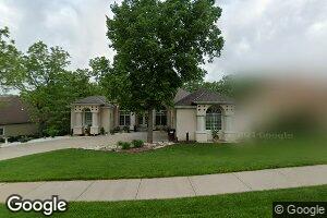 1317 Vantuyl Dr, Lawrence, KS 66049