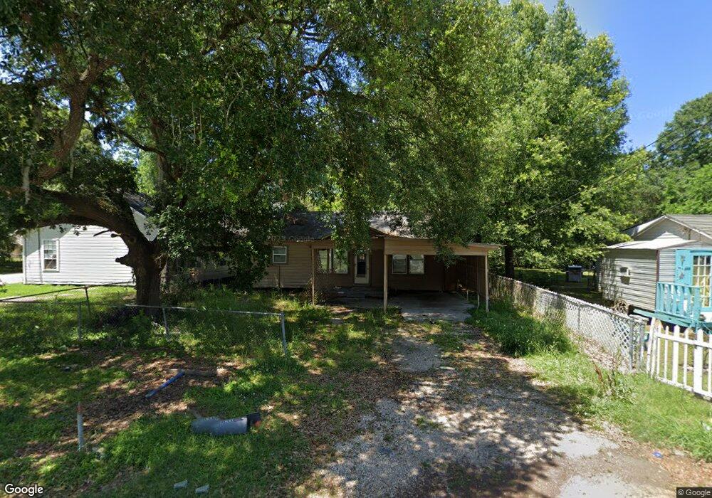 1330 W Peach Ave, Eunice, LA 70535 - photo 1