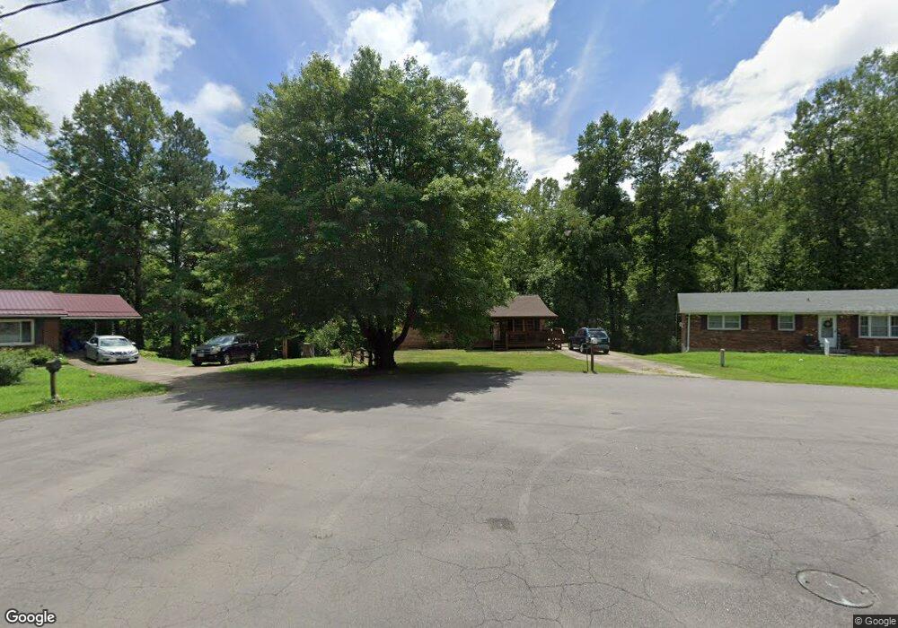 158 Wren Ct, Martinsville, VA 24112 - photo 1