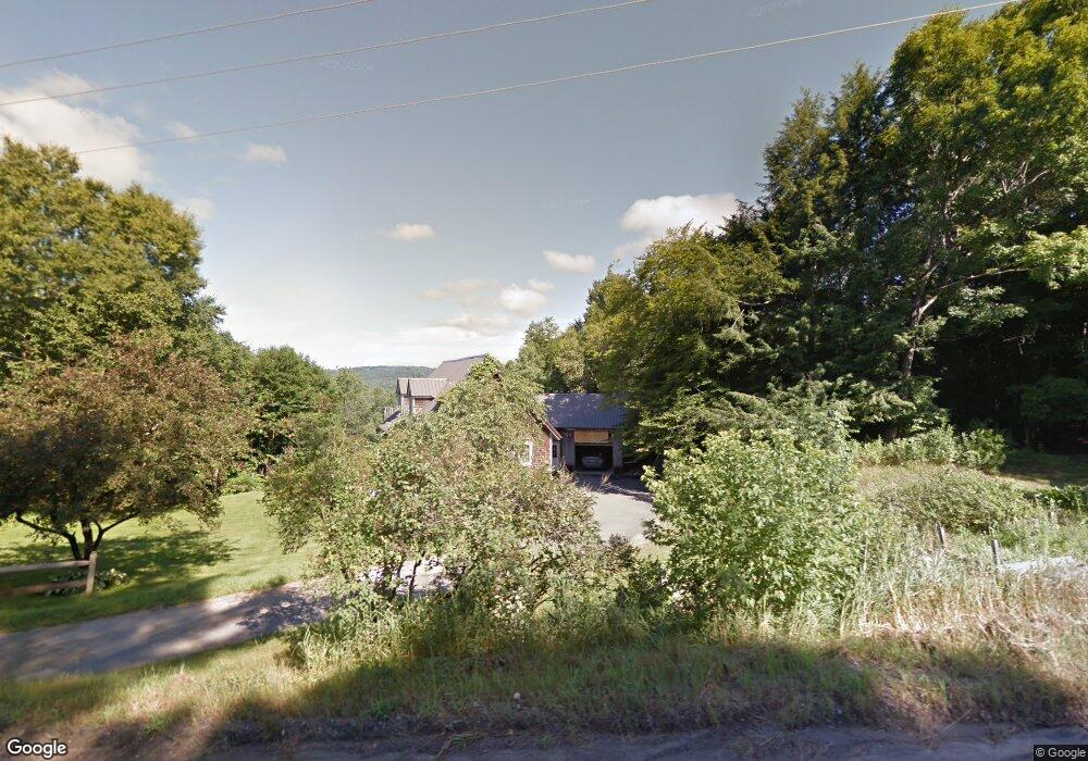 137 Highland Cir, Lyndonville, VT 05851 - photo 1