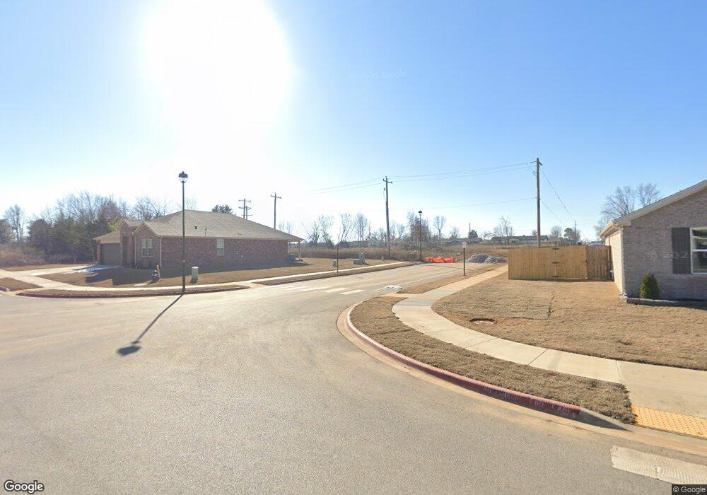 2204 S 8th St, Rogers, AR 72758 - photo 1