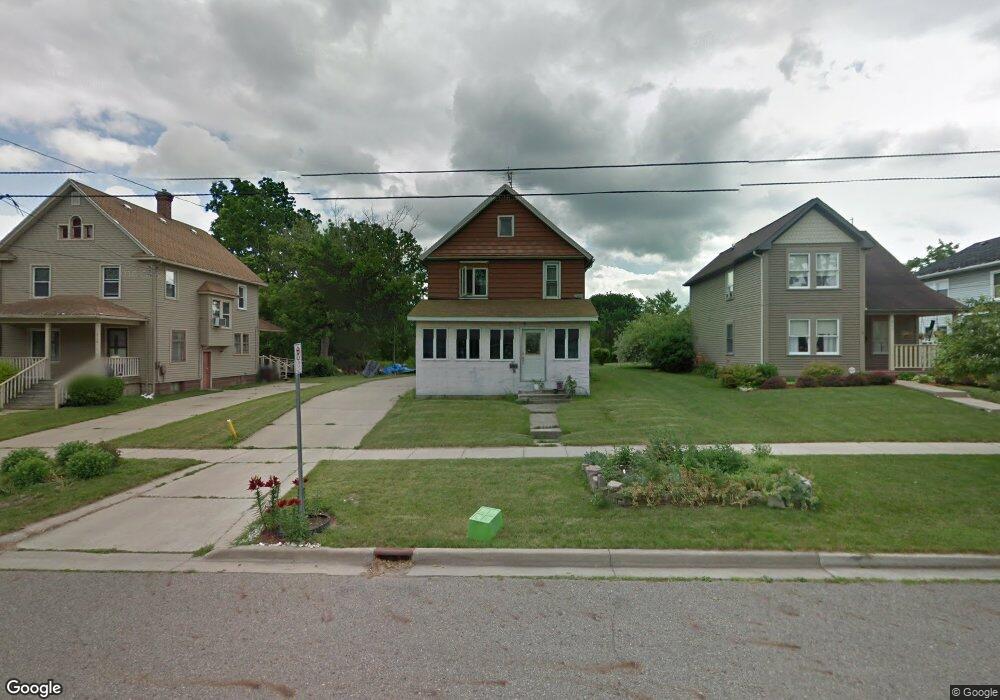 921 W Lenawee St, Lansing, MI 48915 - photo 1