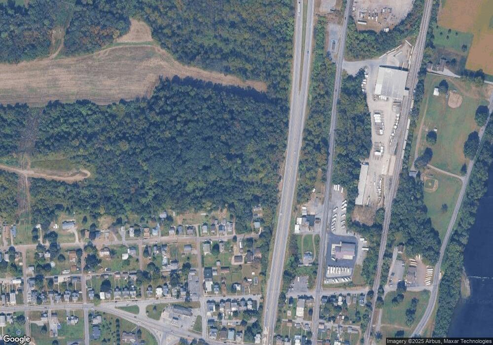 407 Highland Ave, West Milton, PA 17886 - photo 1