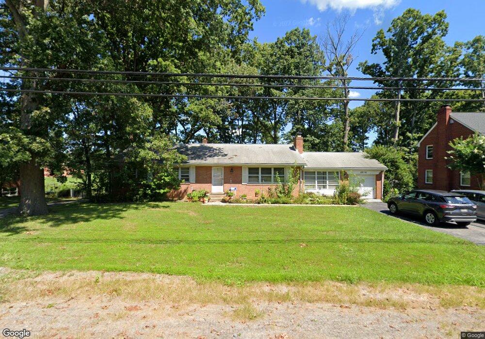 8816 Briarcroft Ln, Laurel, MD 20708 - photo 1