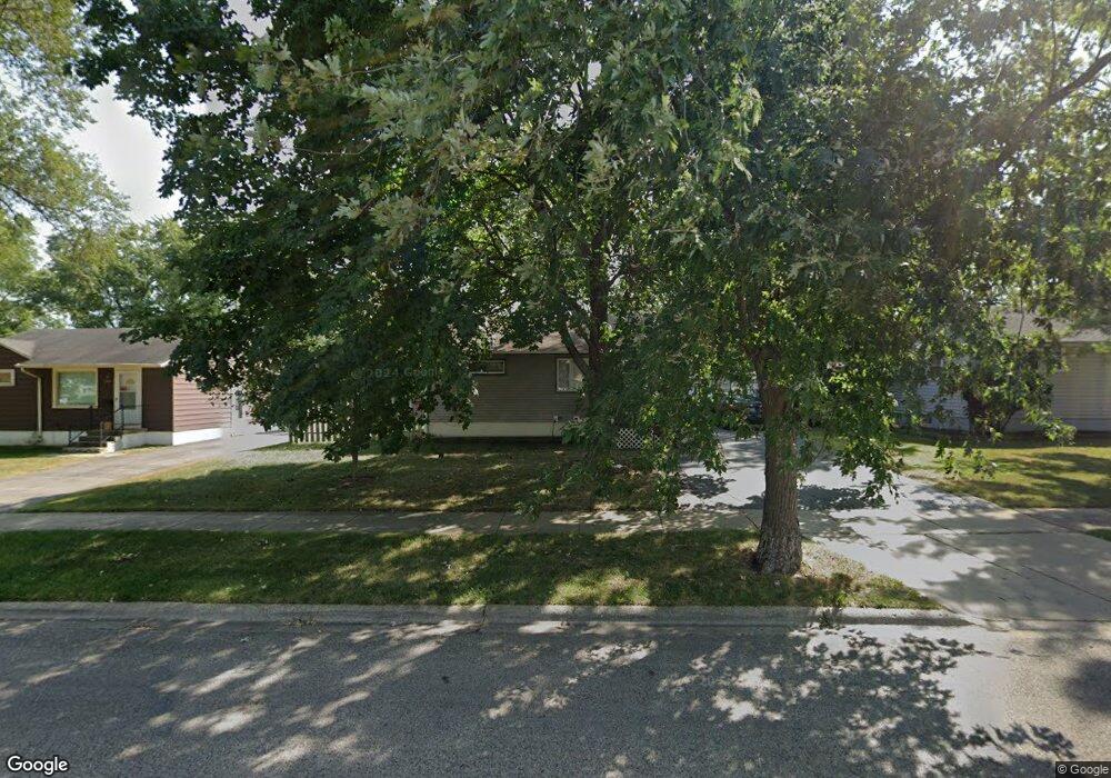 2713 Illini Rd, Waukegan, IL 60087 - photo 1