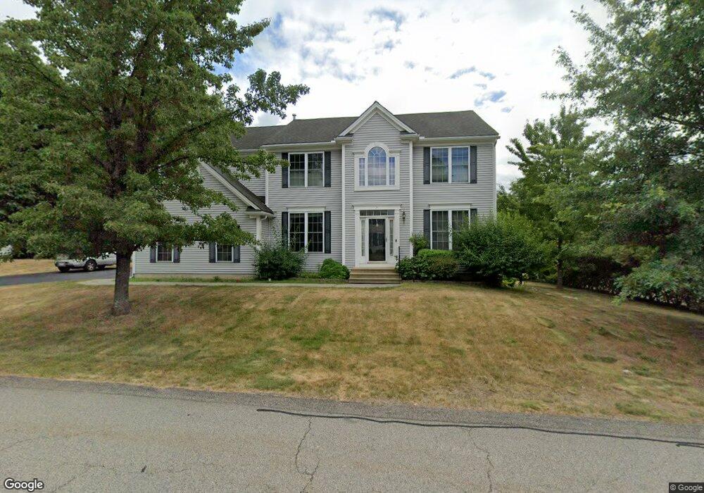 2 Chipper Dr, South Grafton, MA 01560 - photo 1