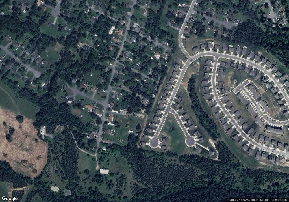 253 Broad Ave, Winchester, VA 22602 - photo 1