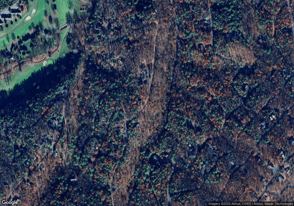 0 Moccasin unit VASH2010722, Basye, VA 22810 - photo 1