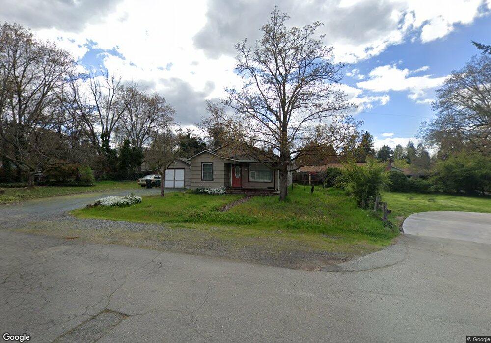 1112 Luzon Ln, Grants Pass, OR 97527 - photo 1