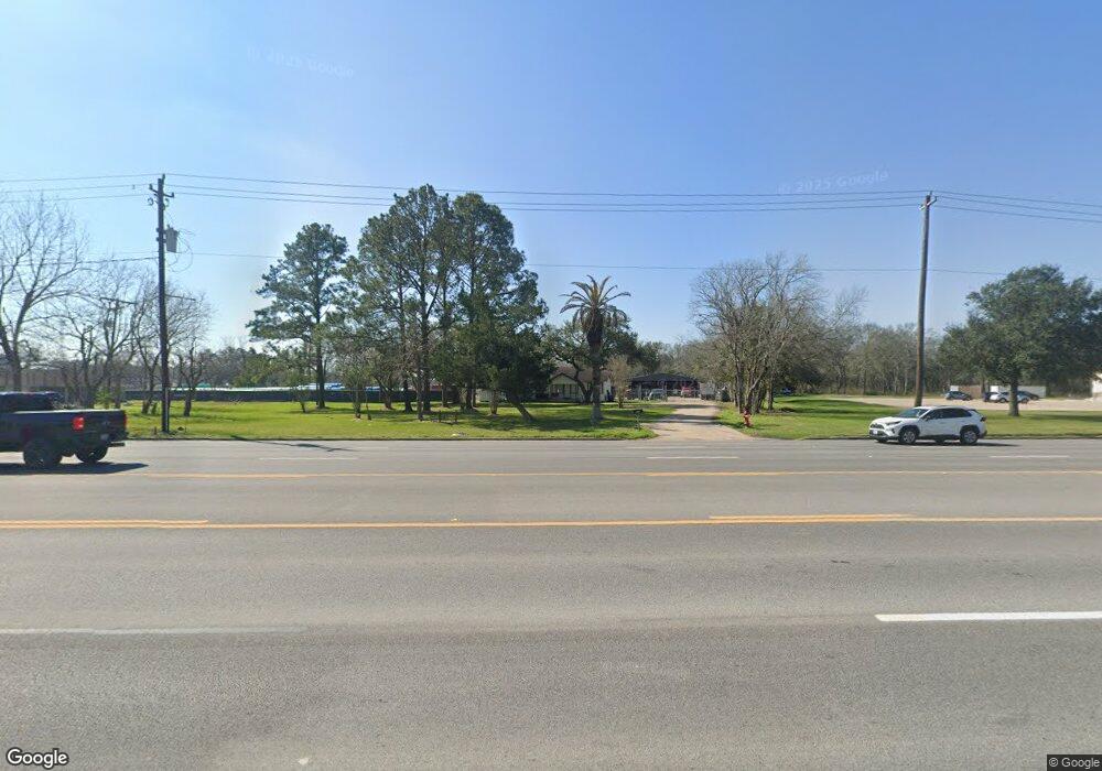 2007 W Highway 6, Alvin, TX 77511 - photo 1