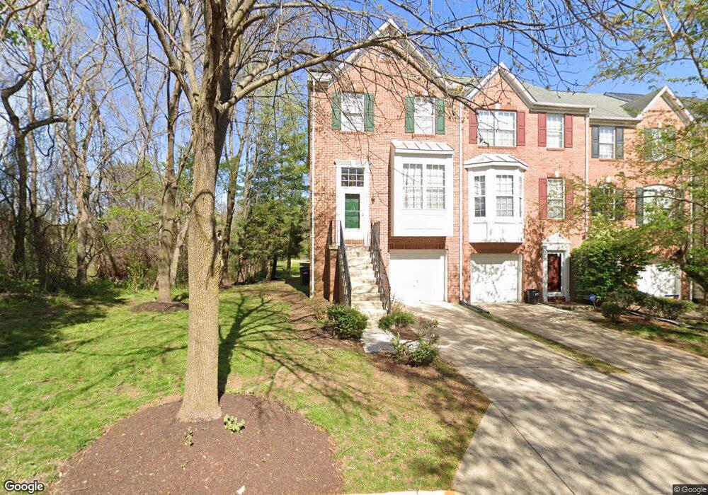 1711 Pinecone Ct, Bowie, MD 20721 - photo 1