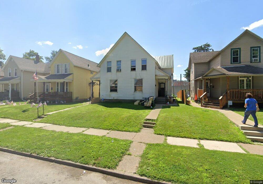 2011 Dixwell St, Davenport, IA 52802 - photo 1