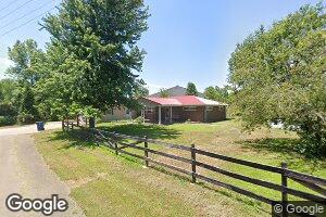 202 State St, Mineral Point, MO 63660