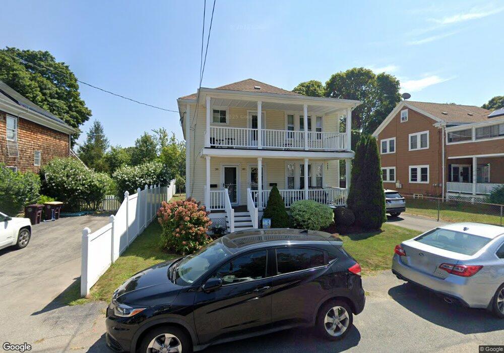 40 Standish St unit 2nd Floor 40 Standis, North Weymouth, MA 02191 - photo 1