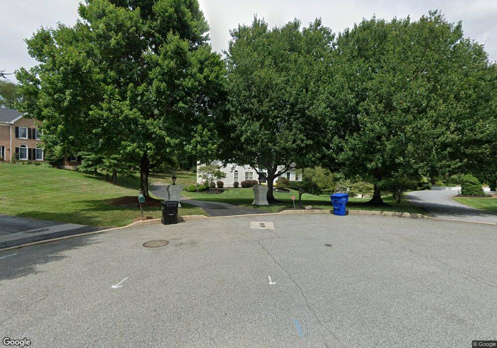 10 Cherry Ln, Newtown Square, PA 19073 - photo 1