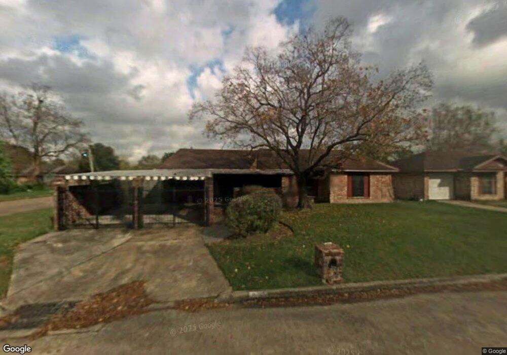 2038 Twinbrooke Dr, Houston, TX 77088 - photo 1