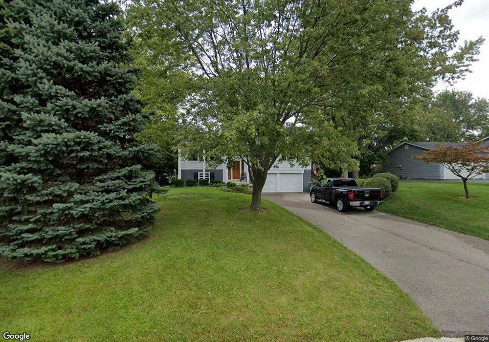 118 Mayflower Dr, Batavia, IL 60510 - photo 1