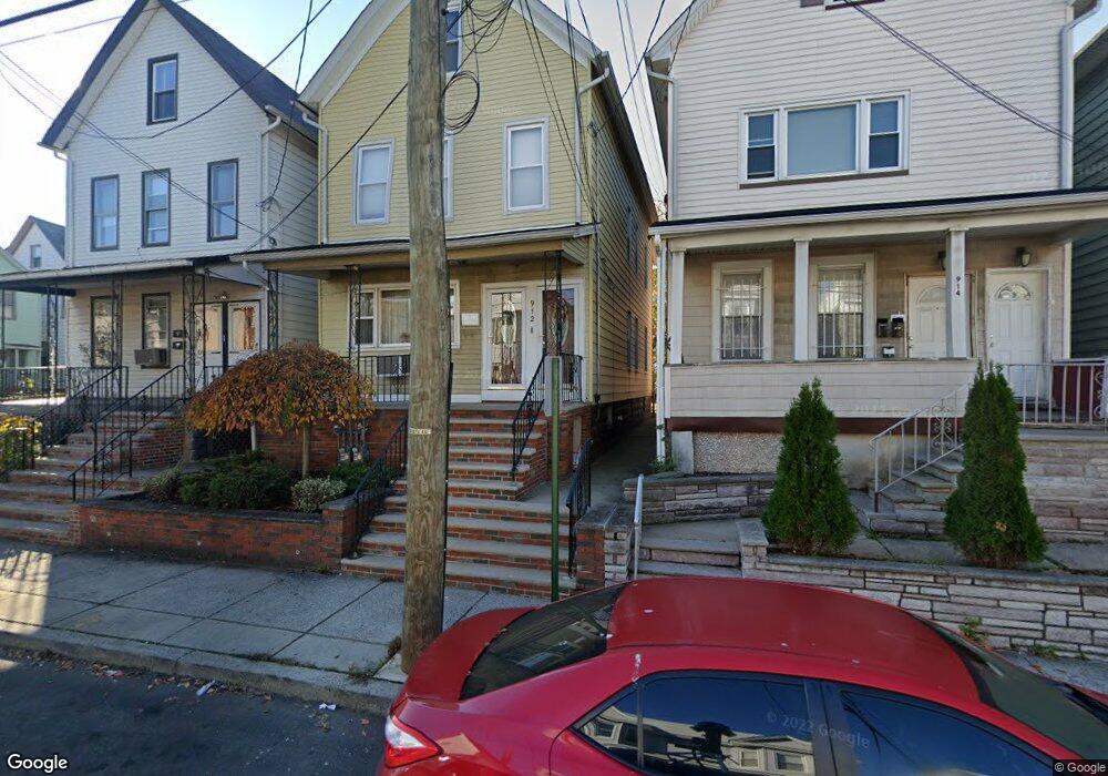 912 Roosevelt St, Elizabeth, NJ 07202 - photo 1